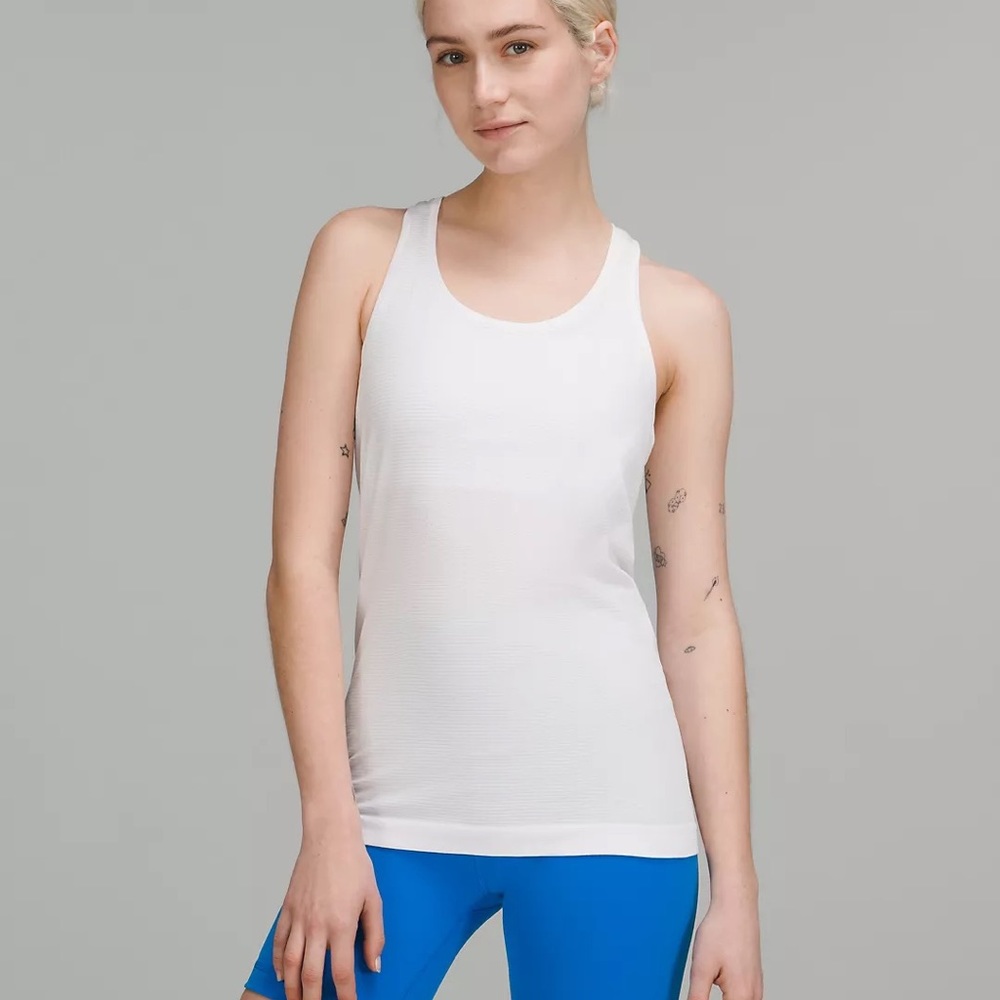 Lululemon Swiftly Tech Tank - image 1